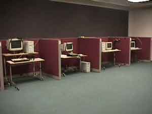 Adaptive access computers in computer lab